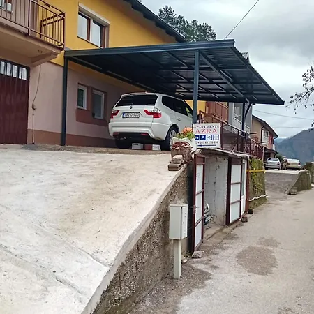 Azra Apartmán